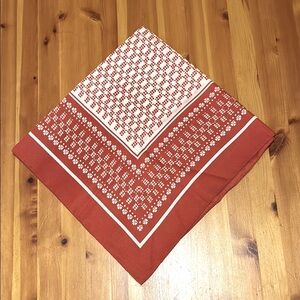 Totes Terracotta and White Scarf, made in Japan